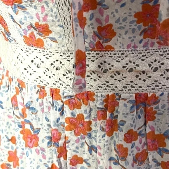 Japna Floral & Maxi Slight High/Low Size S​​​​​​​​​​​​​​​​​ - Picture 8 of 13